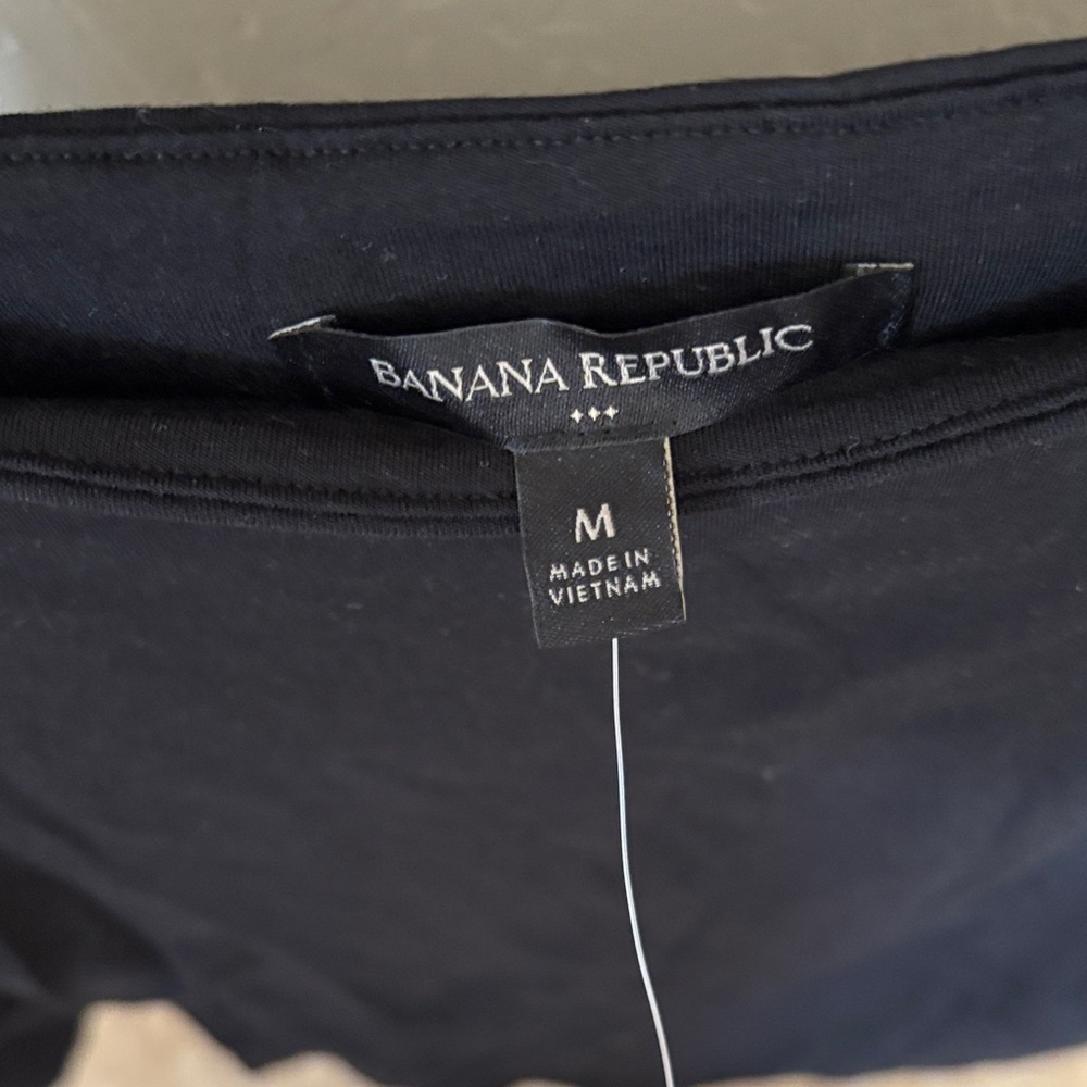 Banana Republic Black Long Sleeve Bodysuit - Picture 2 of 4